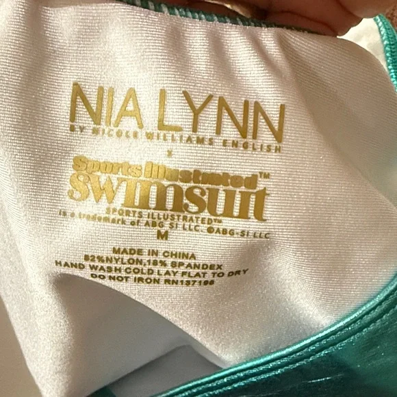 Nia Lynn by Nicole Williams English x Sports Illustrated Swimsuit Turquoise - Picture 9 of 9